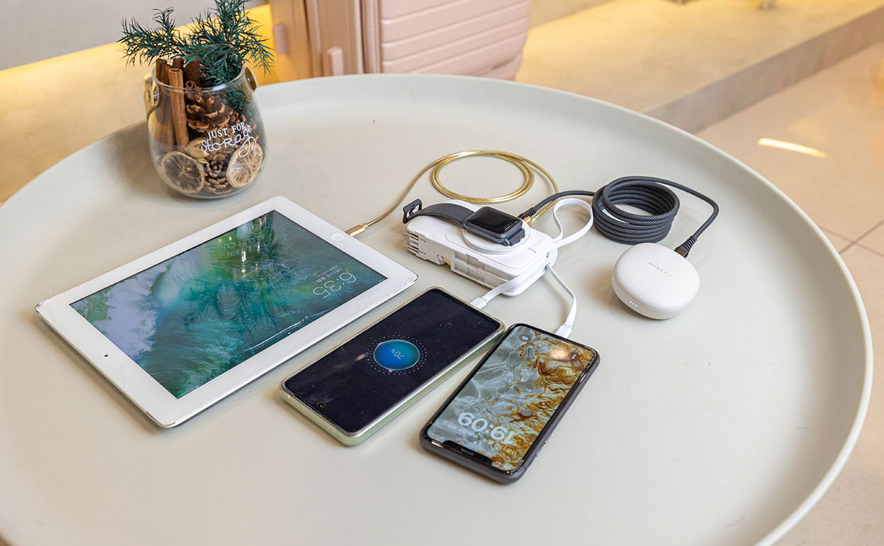 TORRII、SOLA太能充、LUNA月光充，2024行動電源推薦