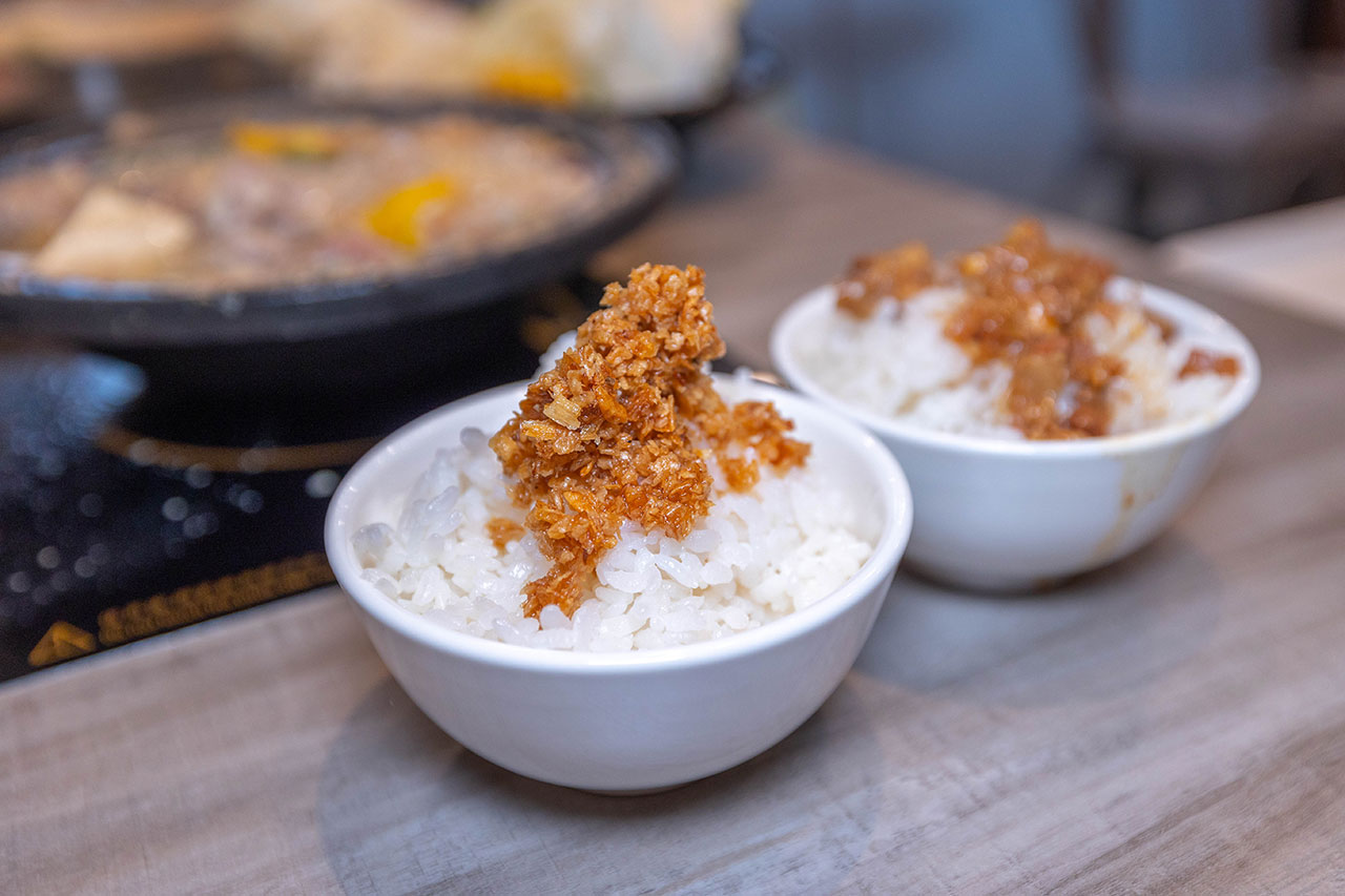 肉多多火鍋-新竹巨城店