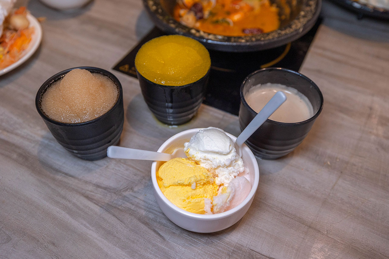 肉多多火鍋-新竹巨城店