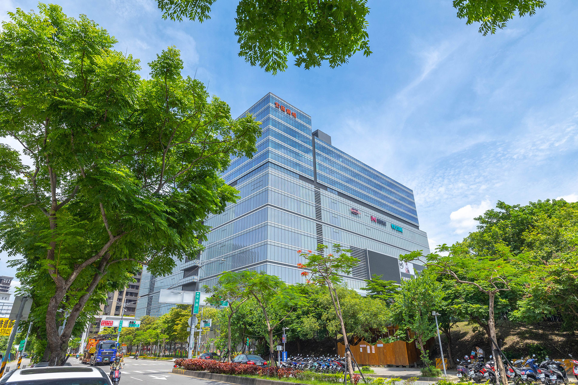 宏匯廣場HONHUI PLAZA