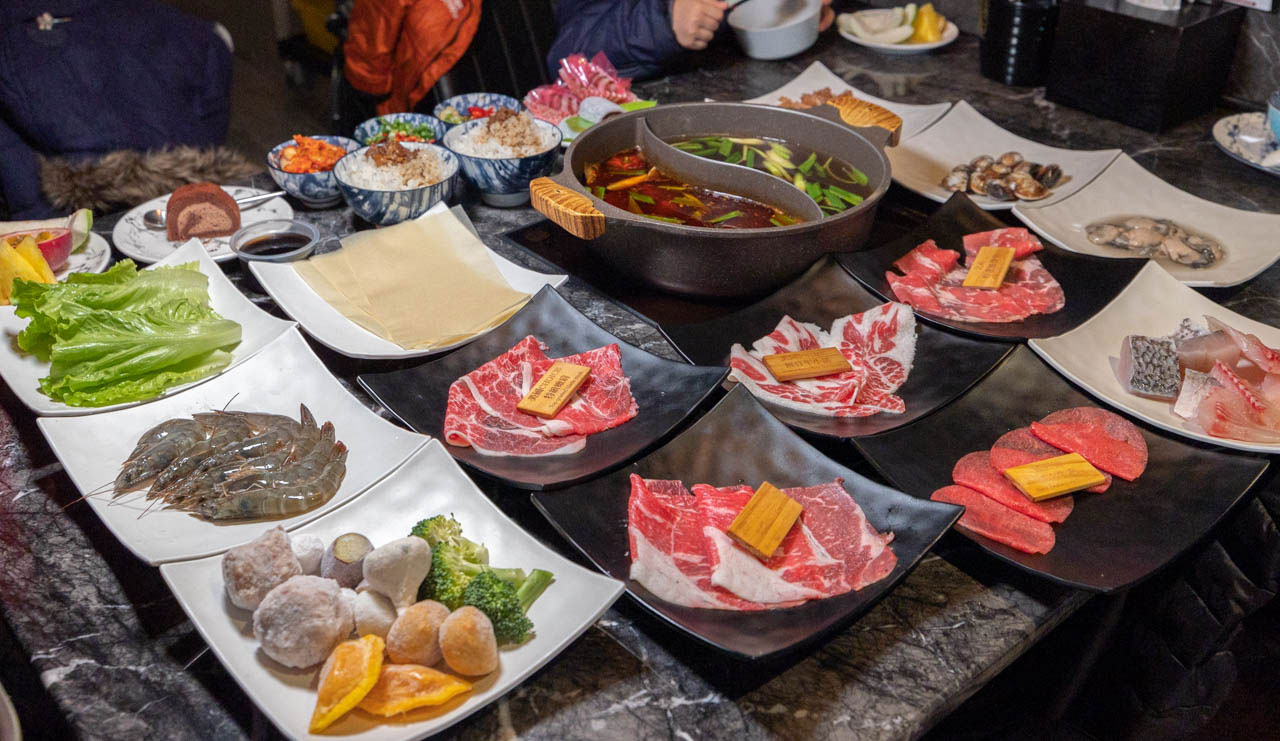 石撈麻辣鴛鴦鍋