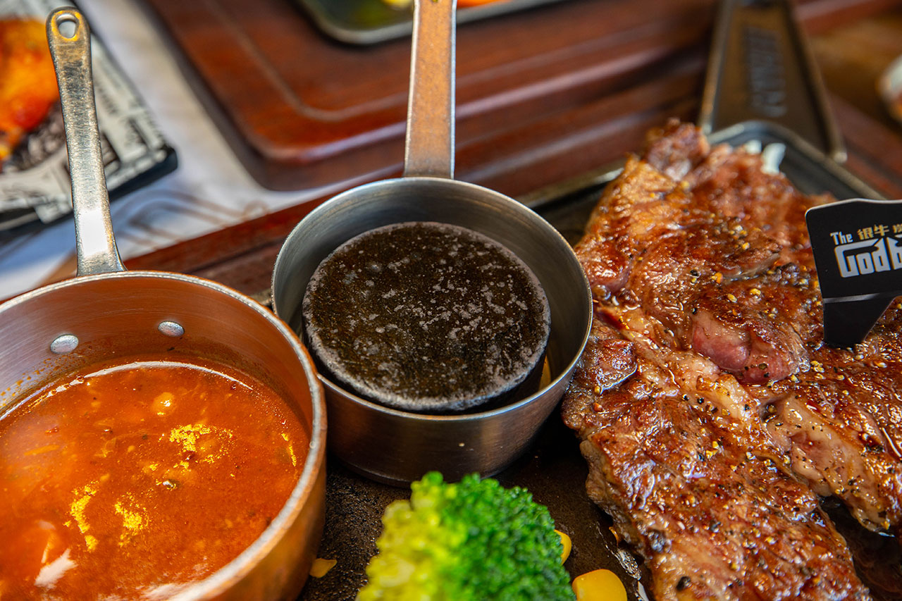 tgb很牛炭燒牛排-埔里店