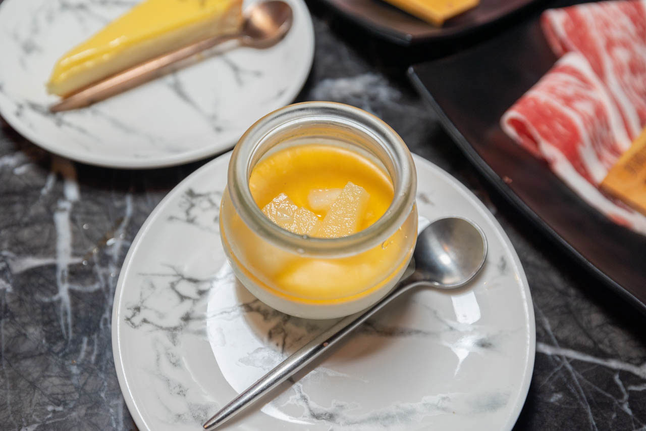 石撈麻辣鴛鴦鍋-松江南京麻辣火鍋