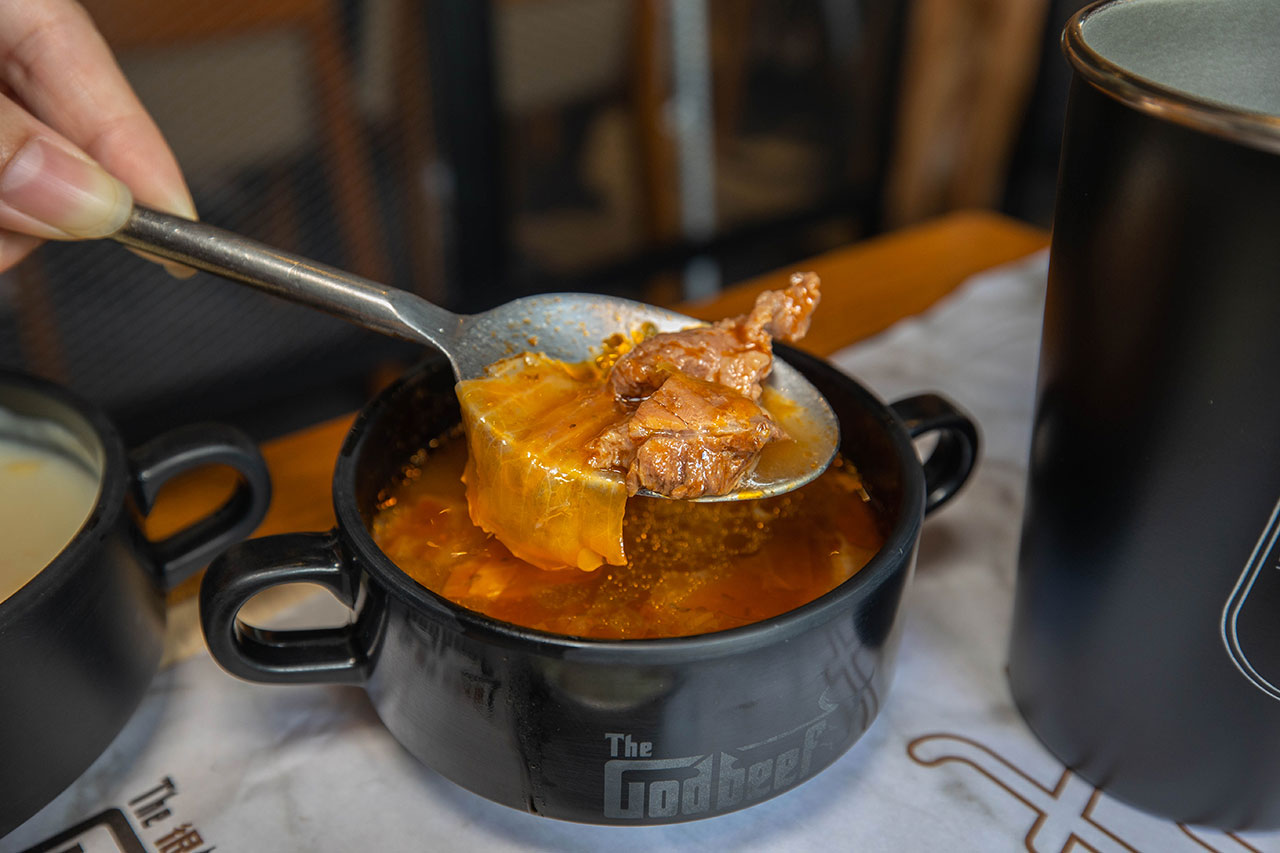 tgb很牛炭燒牛排-埔里店