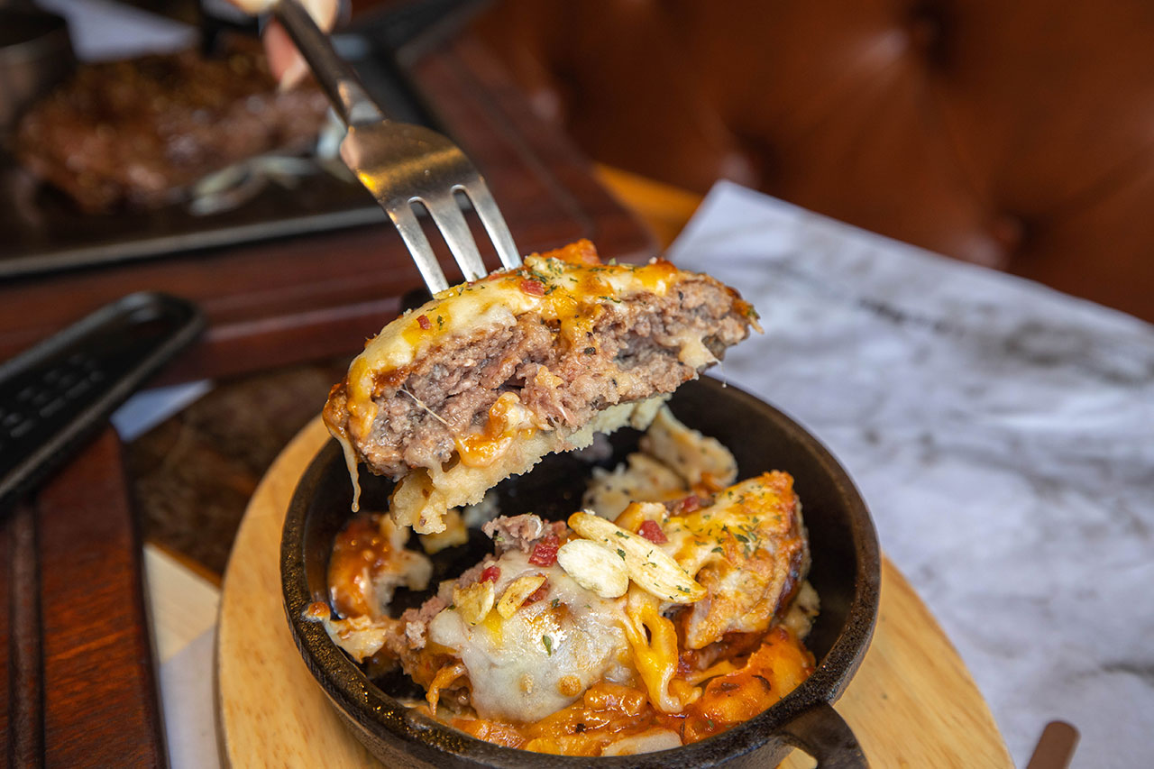 tgb很牛炭燒牛排-埔里店