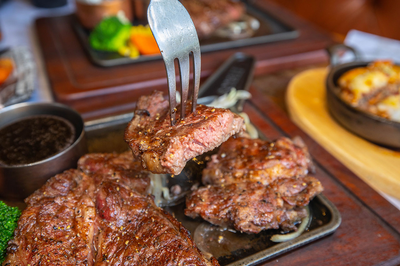 tgb很牛炭燒牛排-埔里店