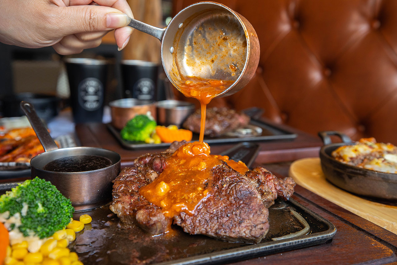 tgb很牛炭燒牛排-埔里店