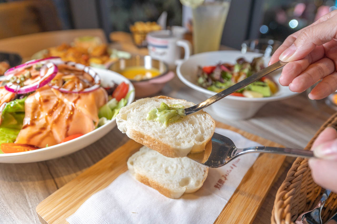 默爾pasta&pizza-誠品新板店