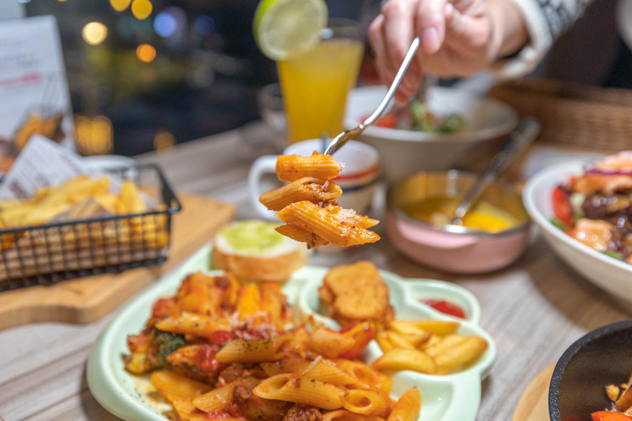 默爾pasta&pizza-誠品新板店