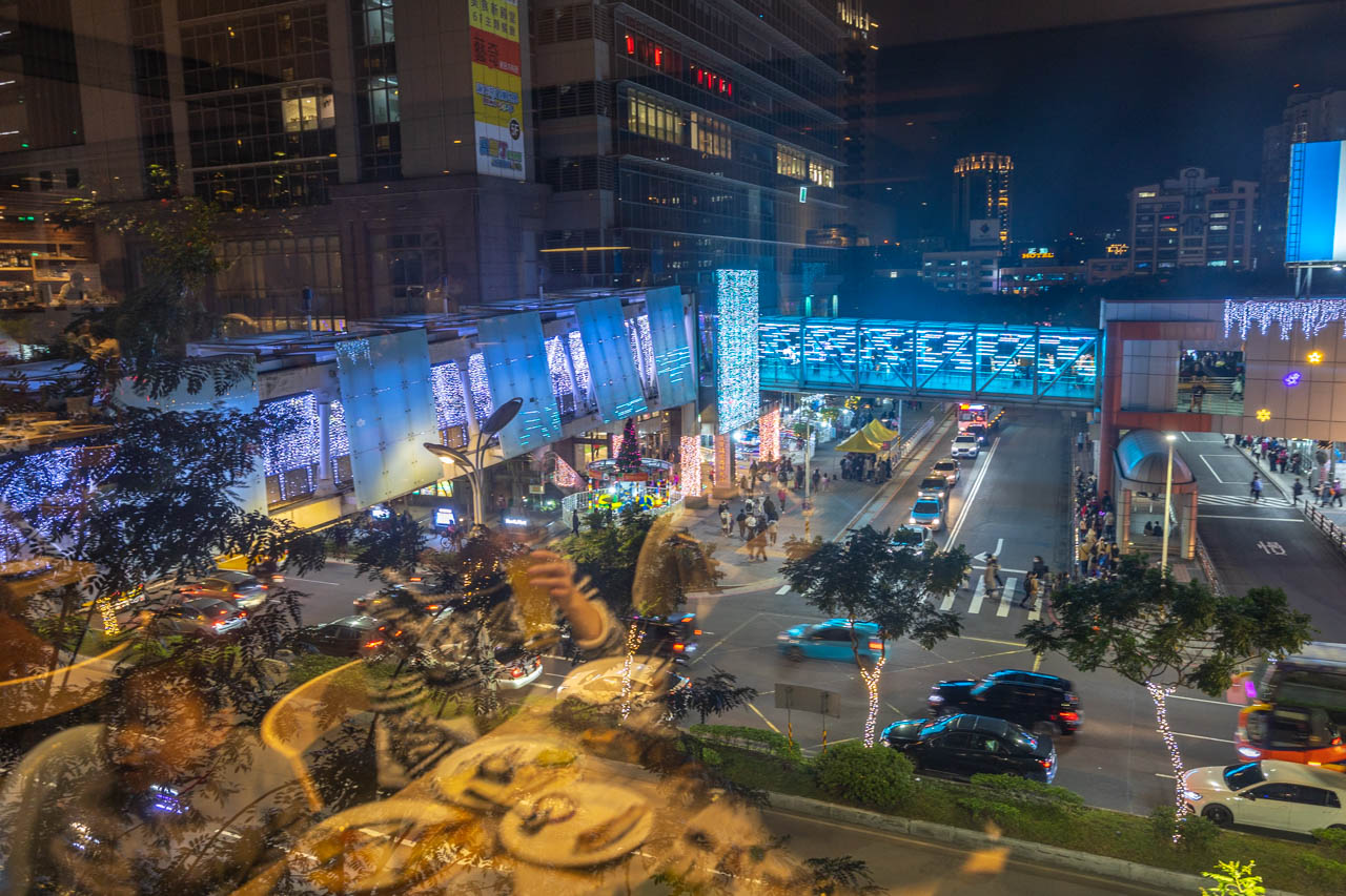 默爾pasta&pizza-誠品新板店