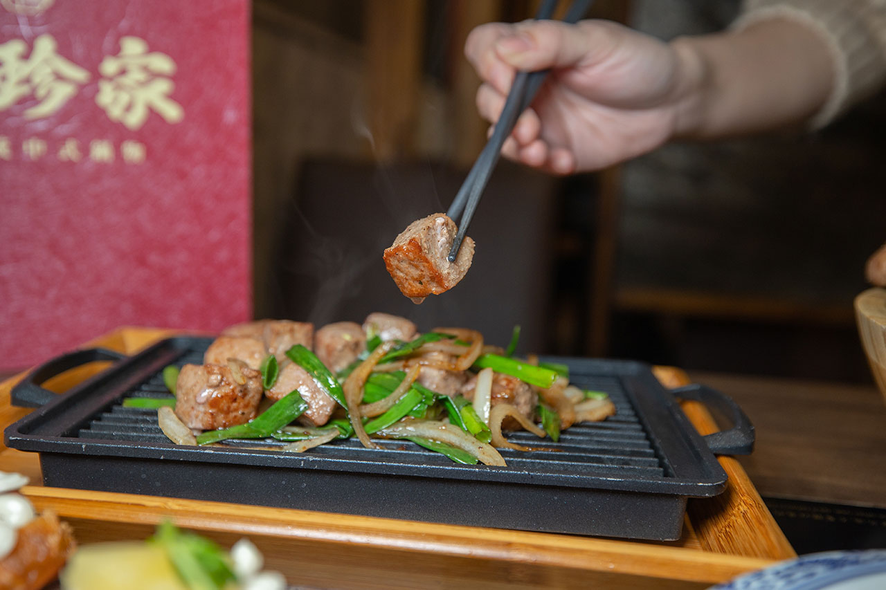 台中南屯美食禧珍家-京品手切鍋物