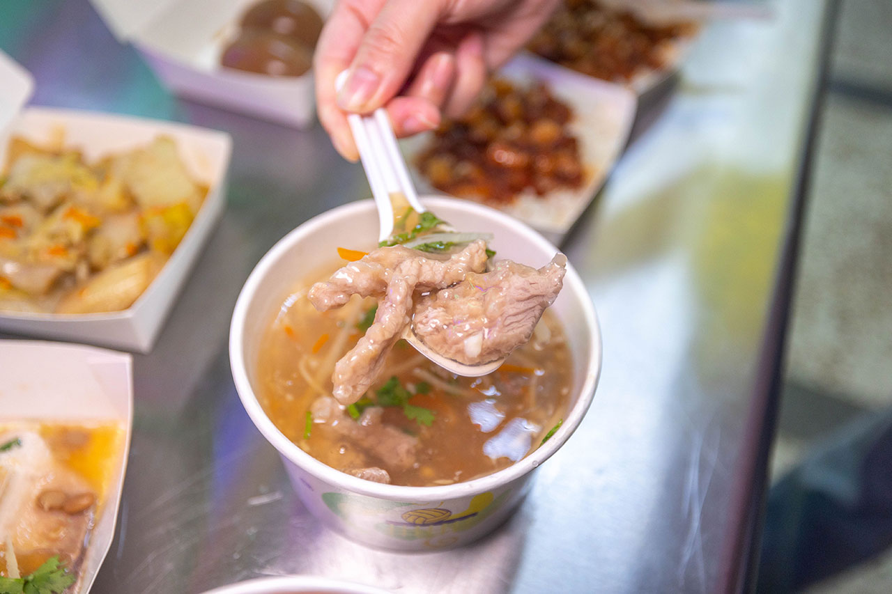 愛拼才會贏小吃