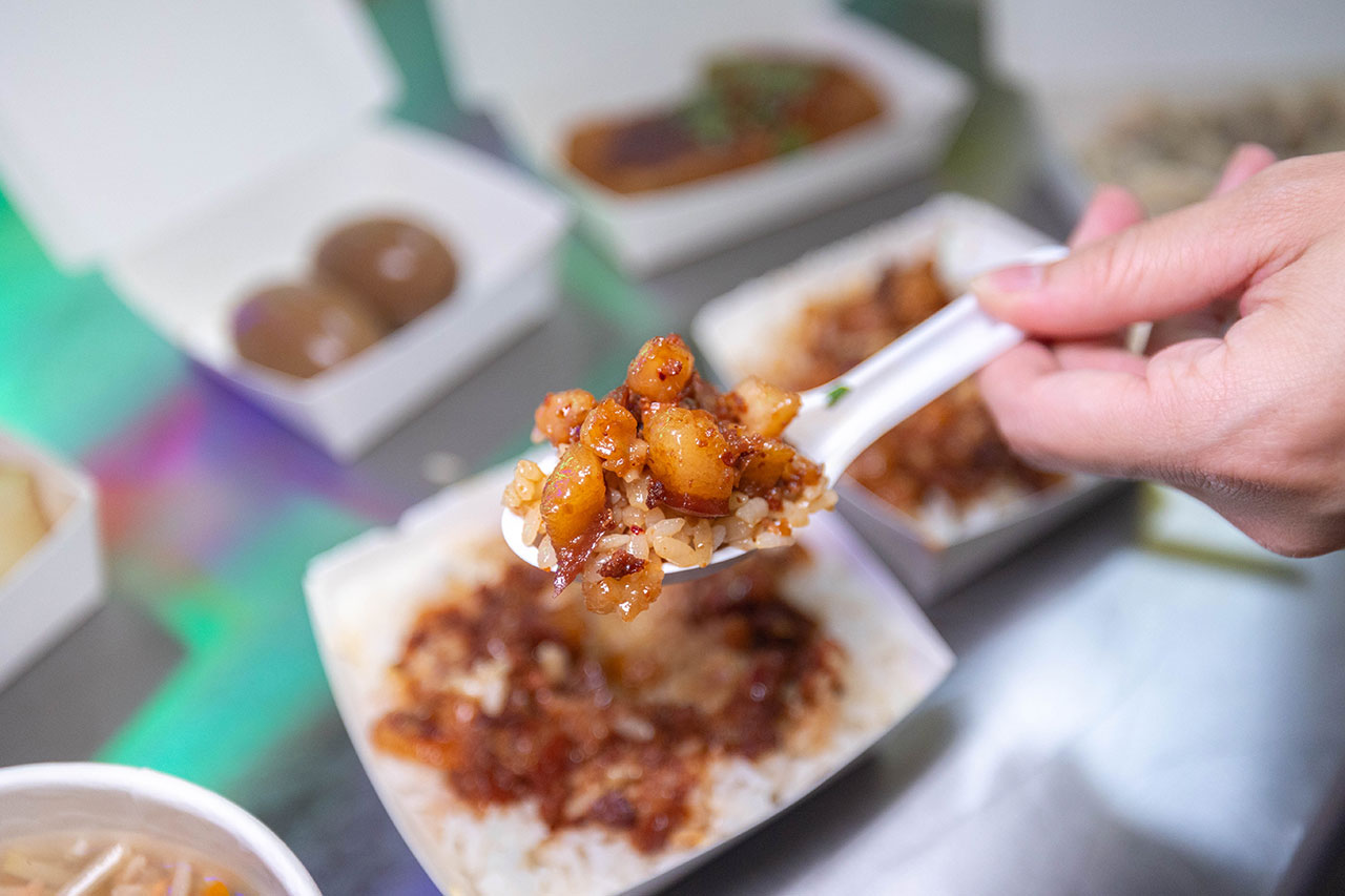 愛拼才會贏小吃