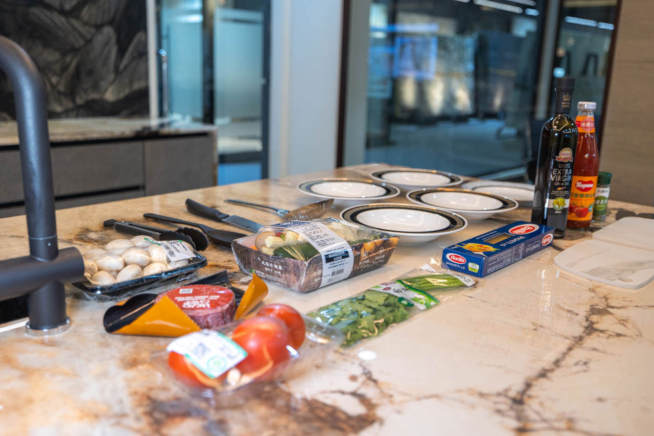 佳聯石業-台中展示中心 INFINITY鈦鋼石