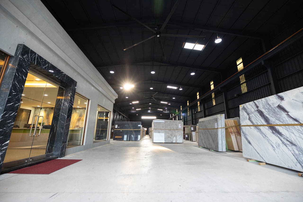 佳聯石業-台中展示中心 INFINITY鈦鋼石