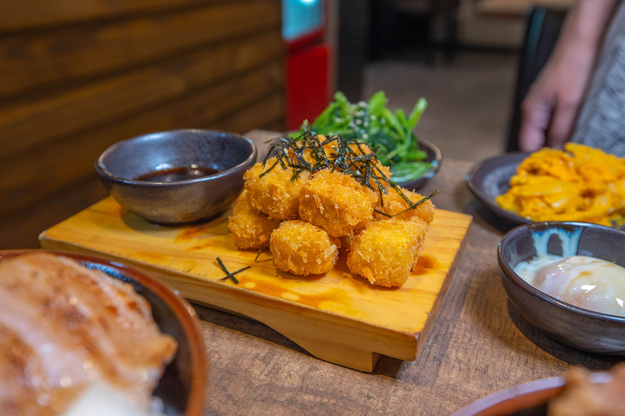 川牛木石亭新店中正店