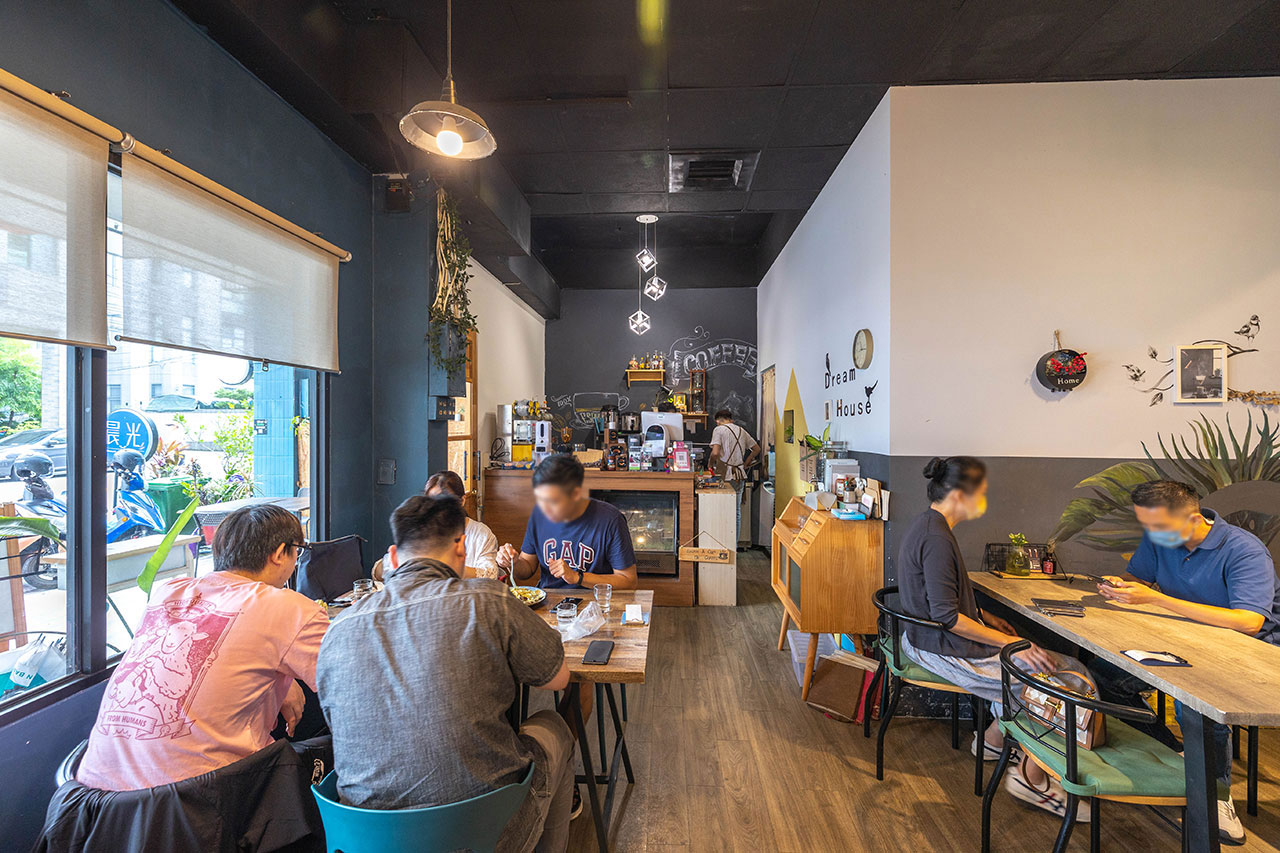 晨光手作料理坊 大里早午餐