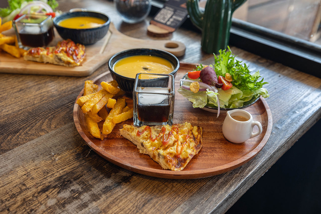 晨光手作料理坊 大里早午餐