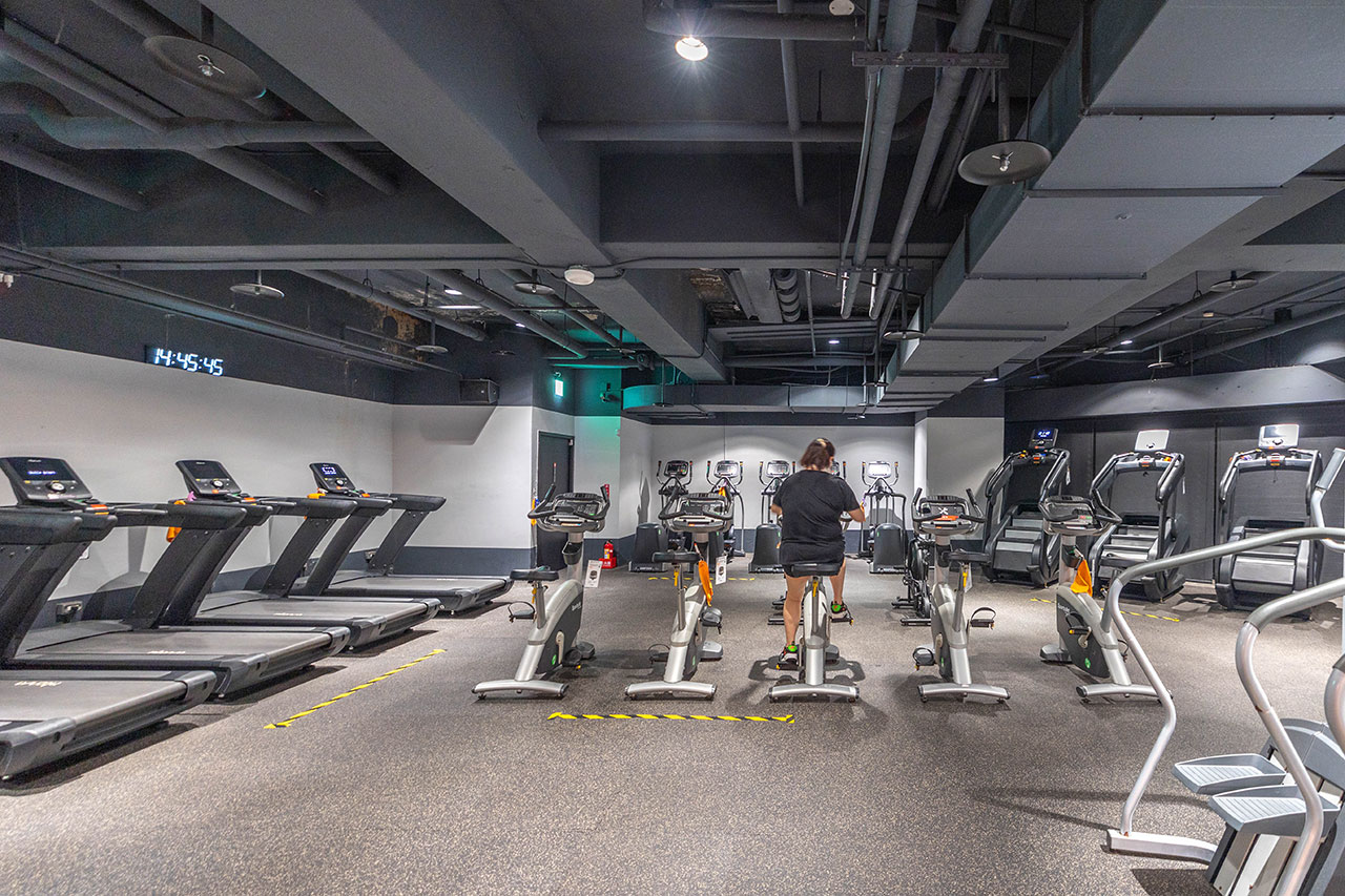 超核心健身中心HYPERCORE-FITNESS