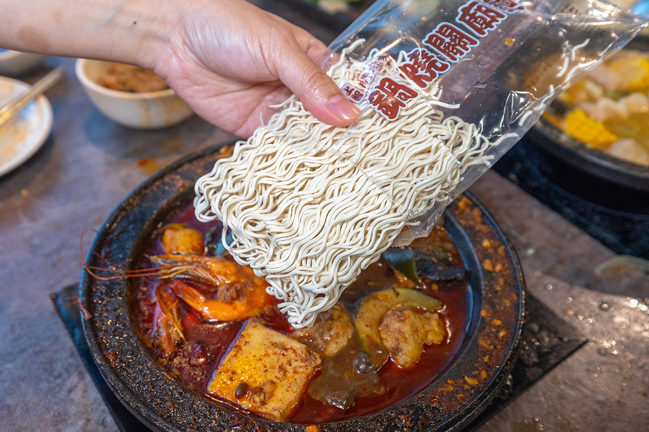 狂一鍋-竹北市自強店