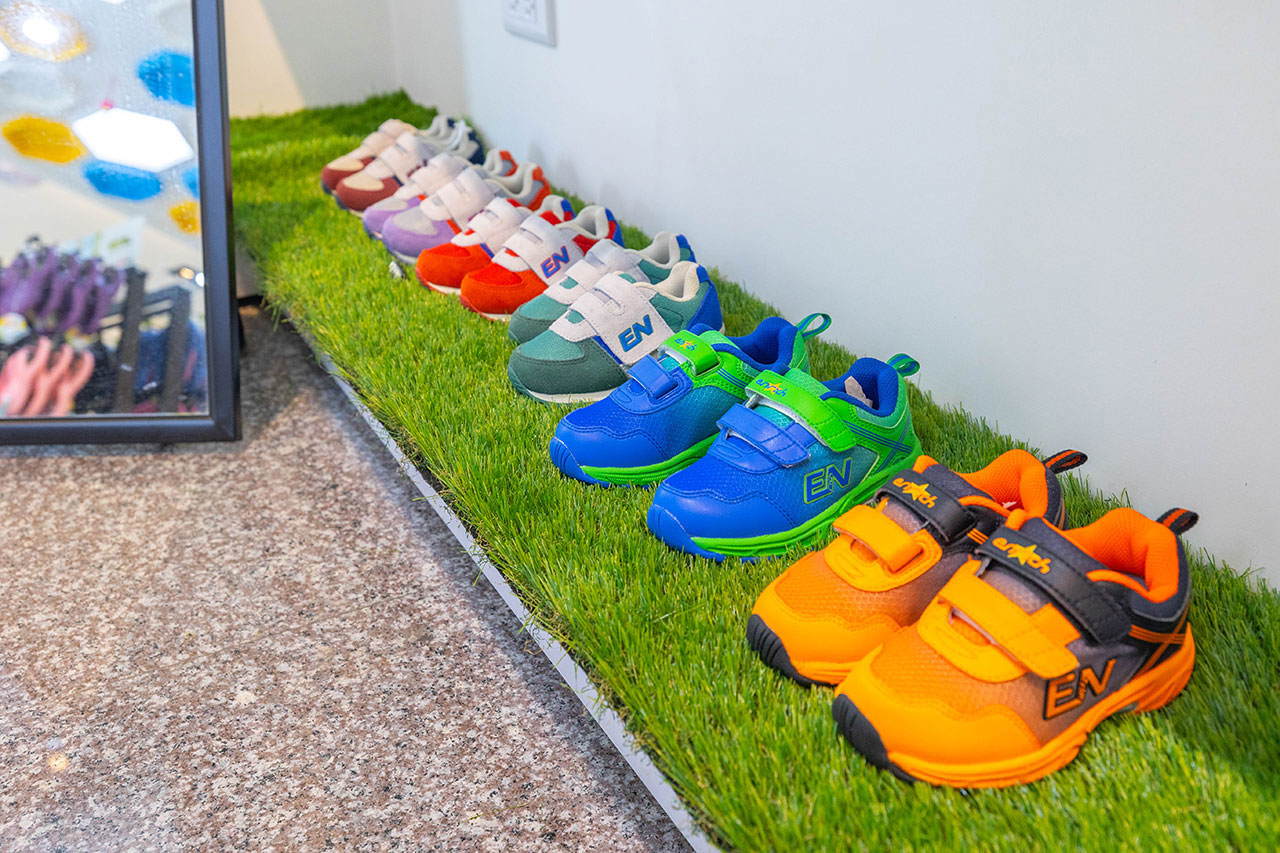 Enrich英立奇足適鞋