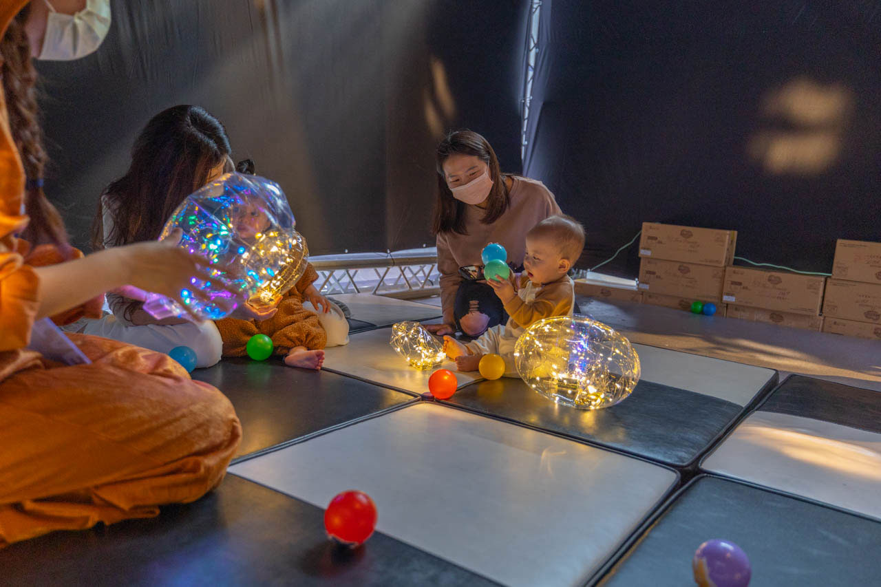 德妮嗨派對-冬雪森林動物捉迷藏