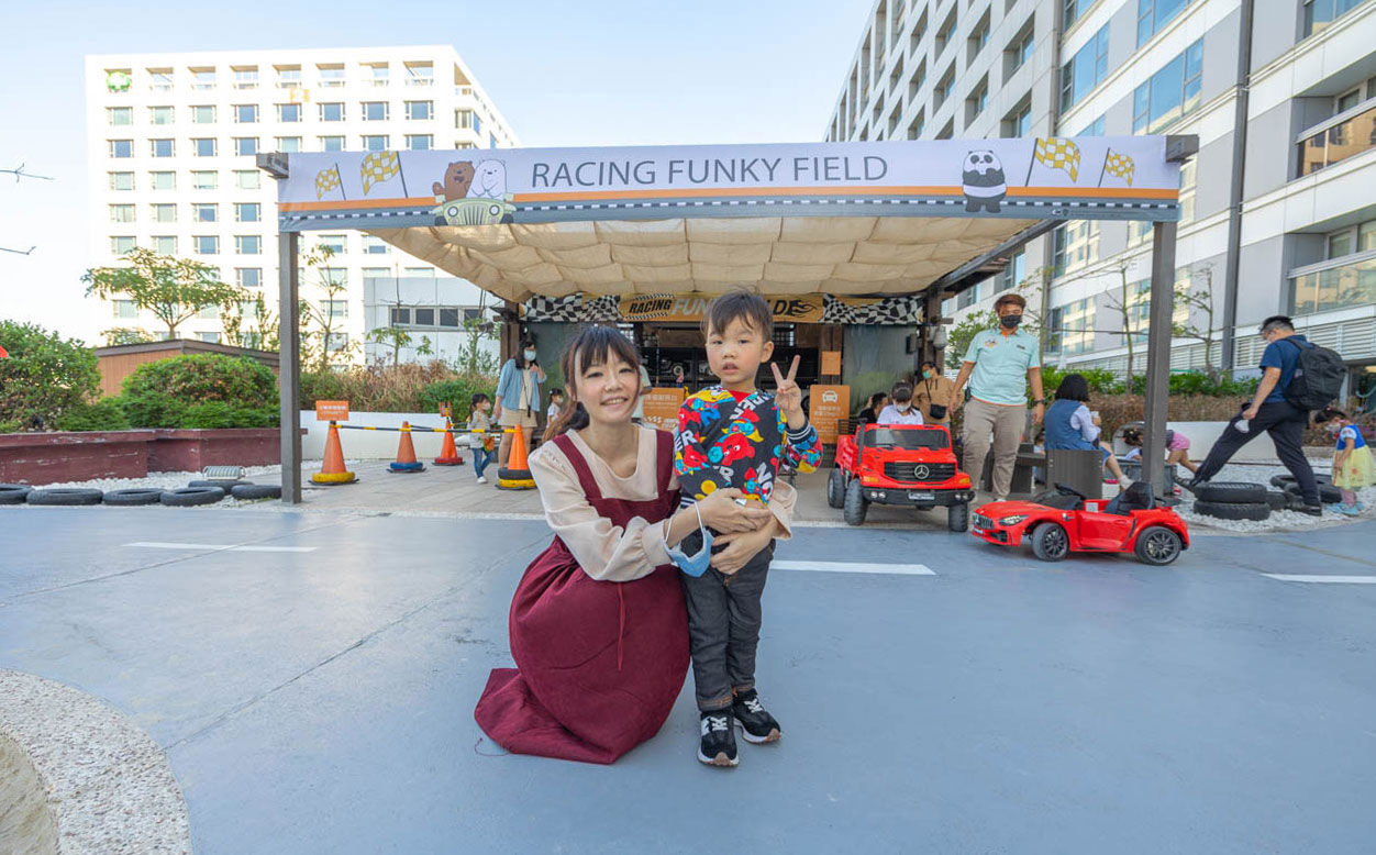 德妮嗨派對-冬雪森林動物捉迷藏