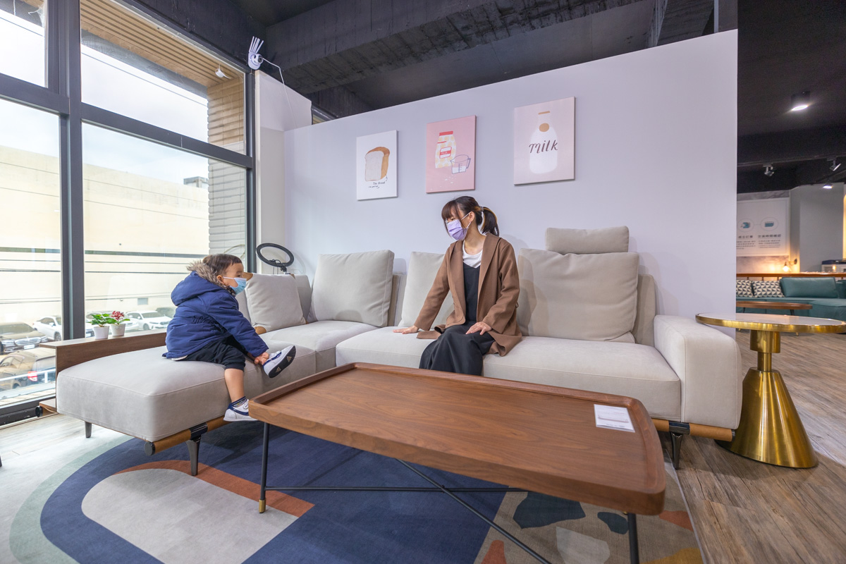 傢.寓見-沙發工廠直營沙發