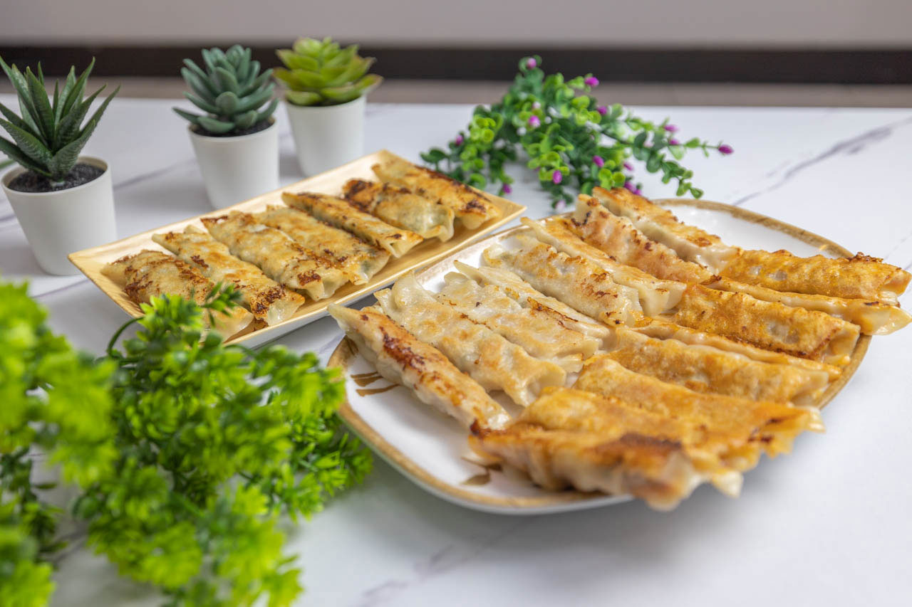 聚餃子手工水餃