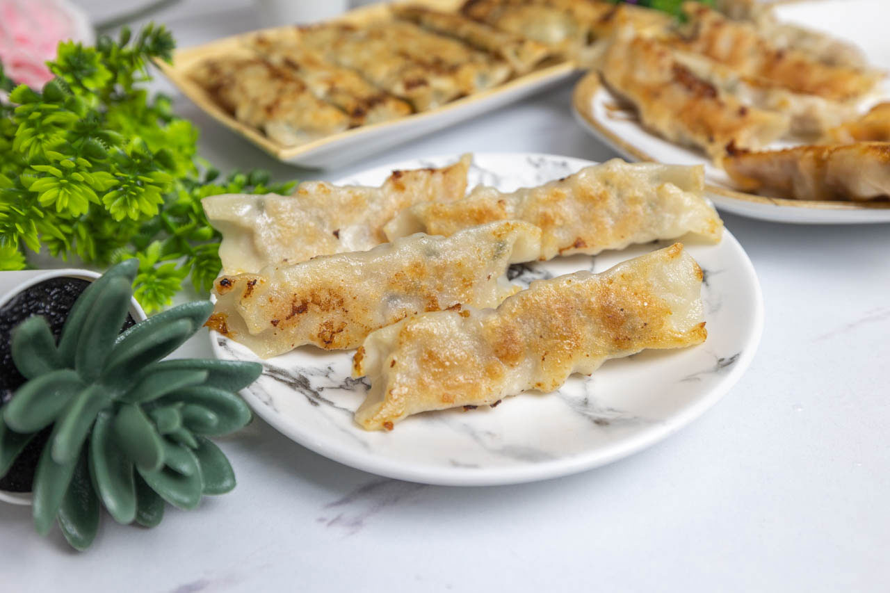 聚餃子手工水餃