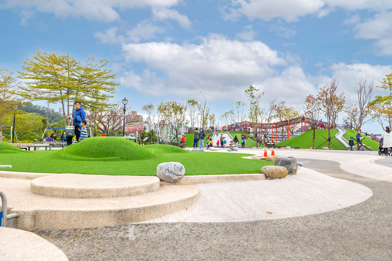 新店安坑輕軌一日遊