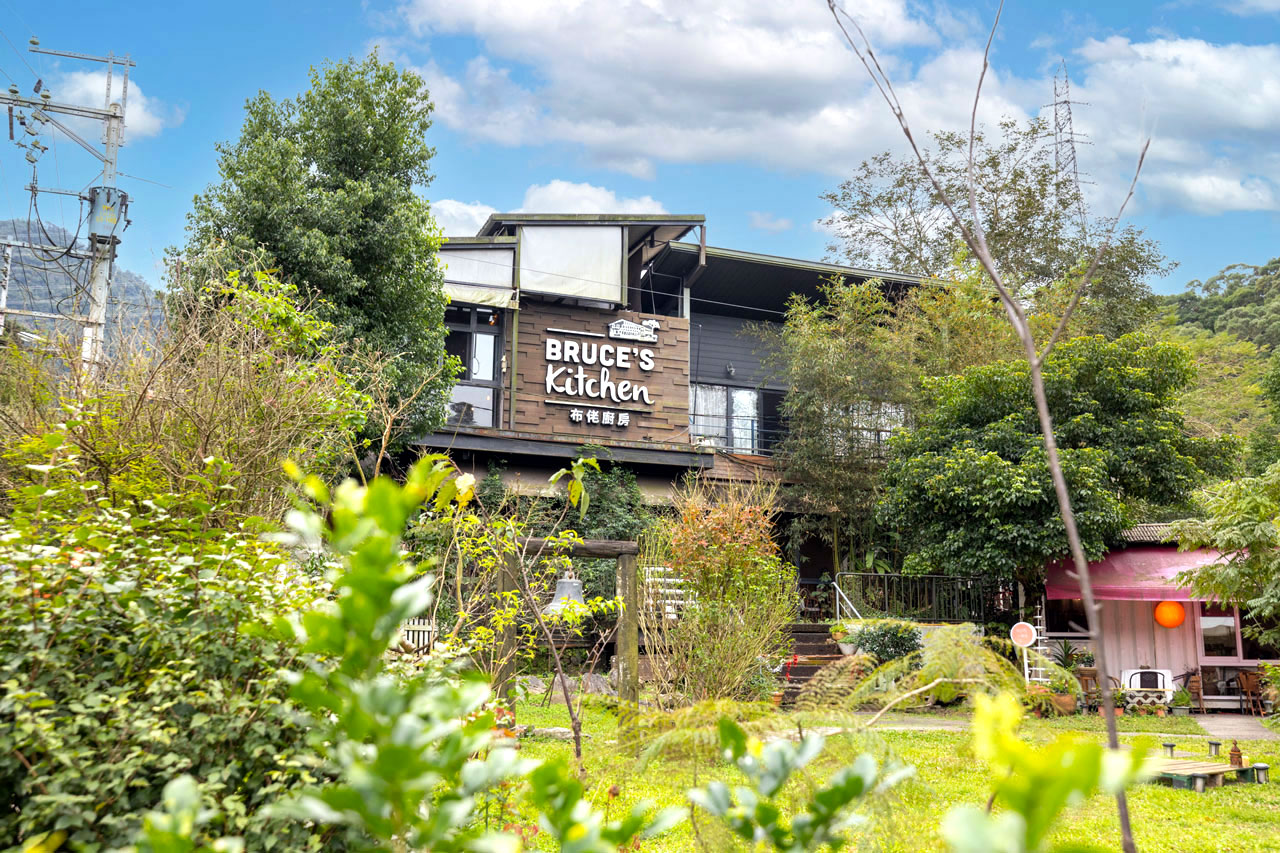 新店安坑輕軌一日遊
