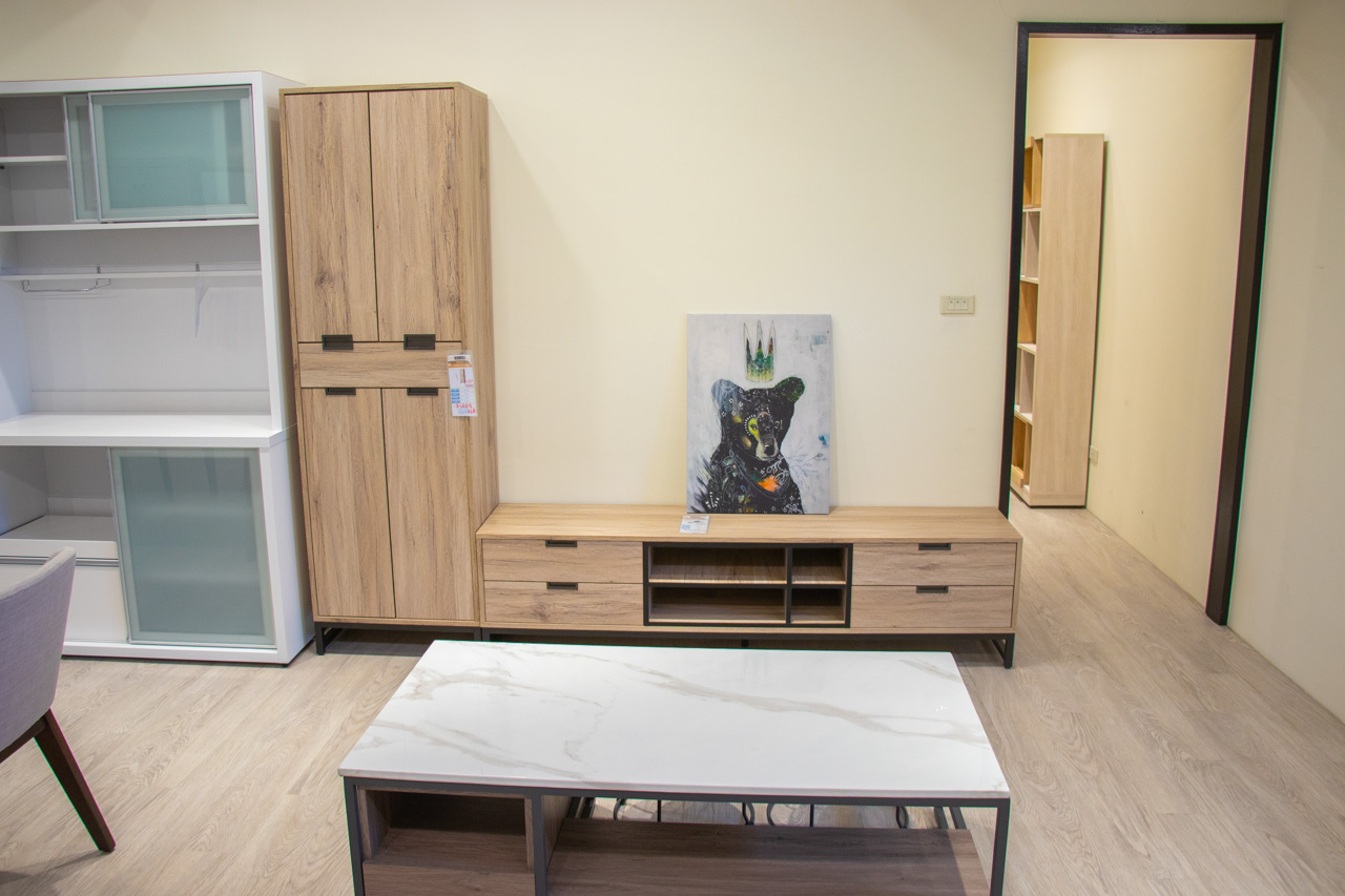 日本直人木業台中店