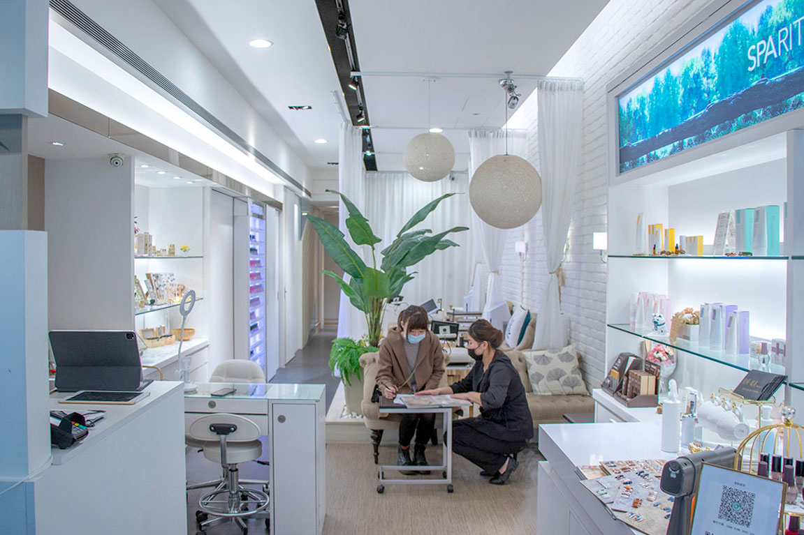 安蒔頤美 安蒔頤美