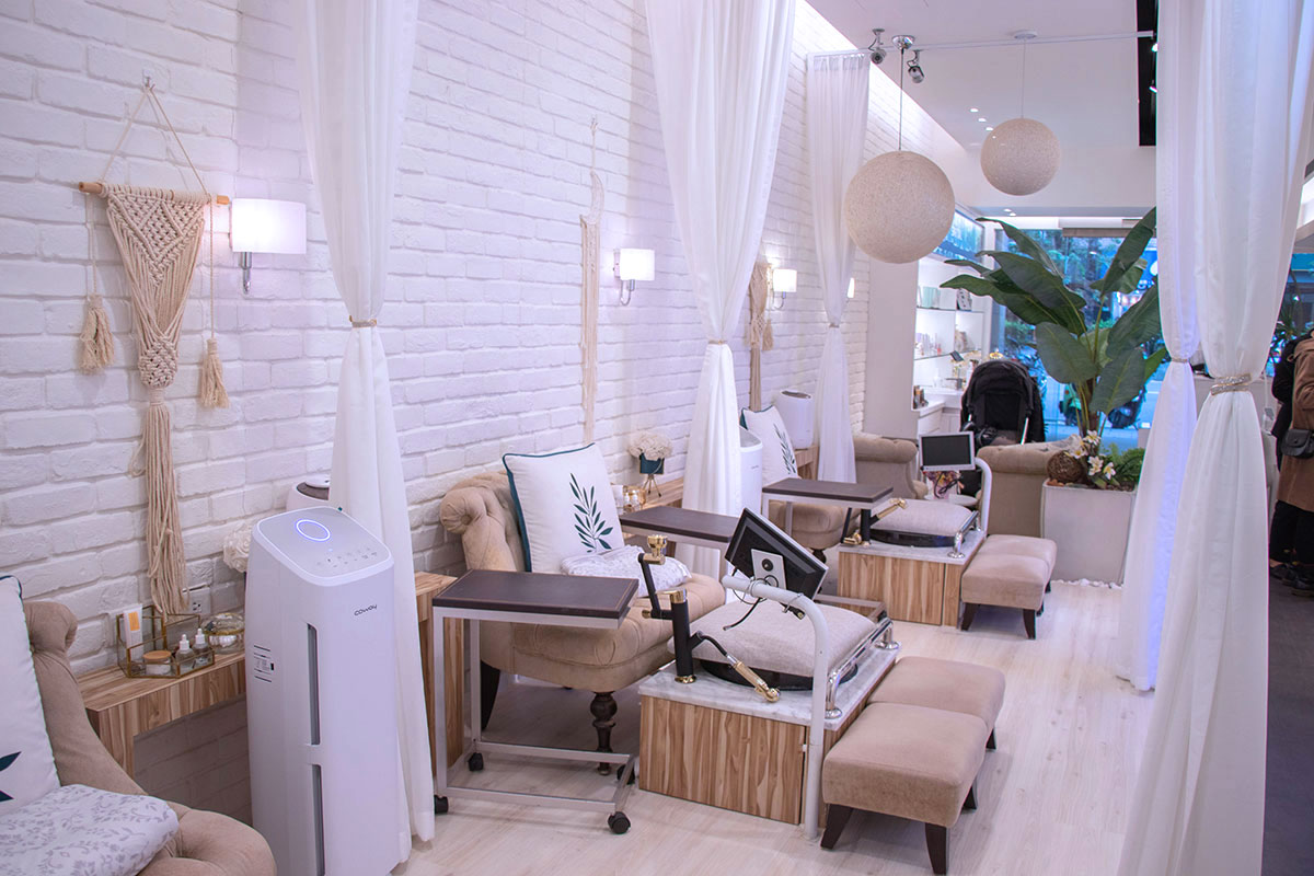 安蒔頤美 安蒔頤美