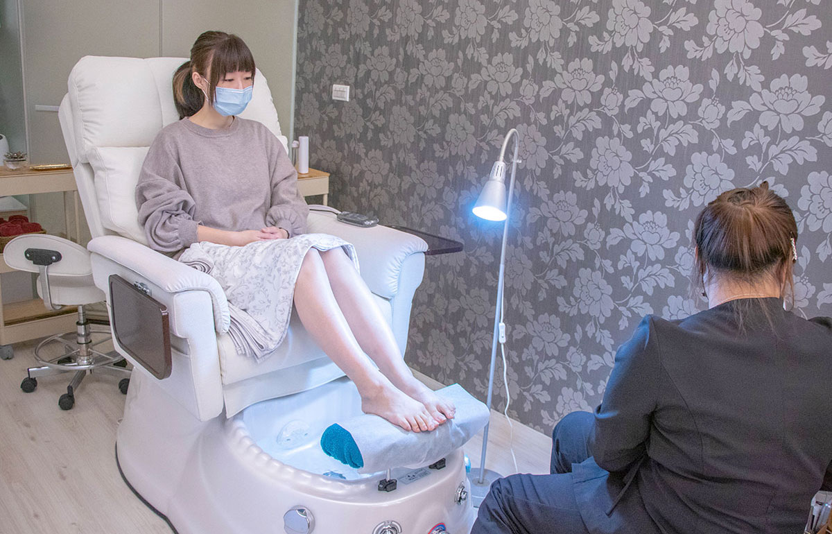 安蒔頤美 安蒔頤美