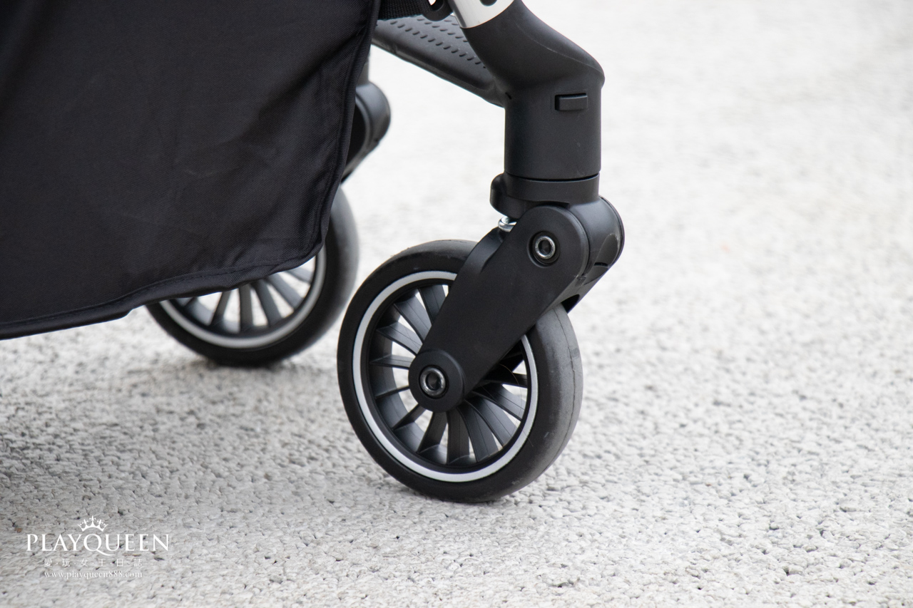 【vivibaby】lightmove 0.1秒瞬收登機嬰兒手推車