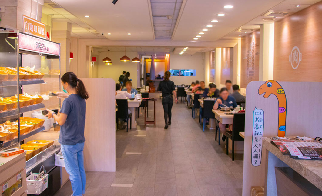 肉多多火鍋-彰化旭光店火鍋吃到飽