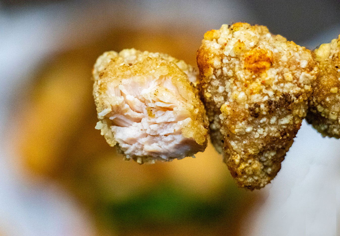 小彤帽密沾醬炸鷄排