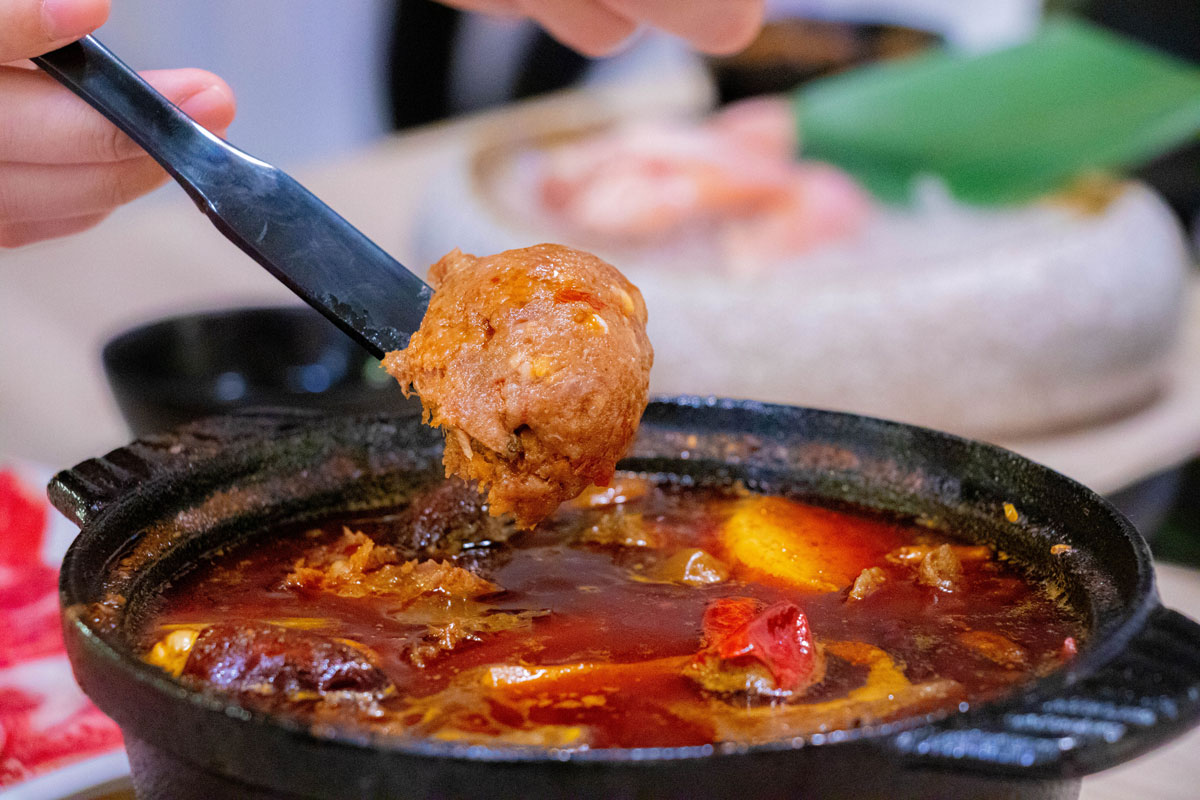 肉多多火鍋-彰化旭光店火鍋吃到飽