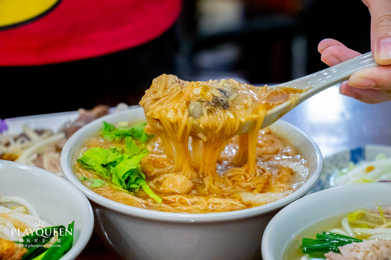桃園大廟口切仔麵-蚵仔麵線