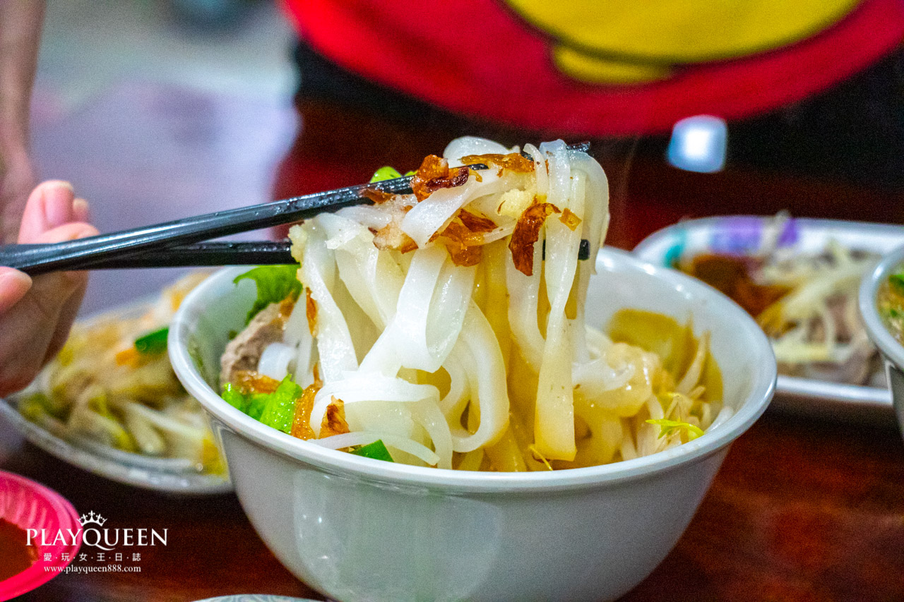 桃園大廟口切仔麵-蚵仔麵線