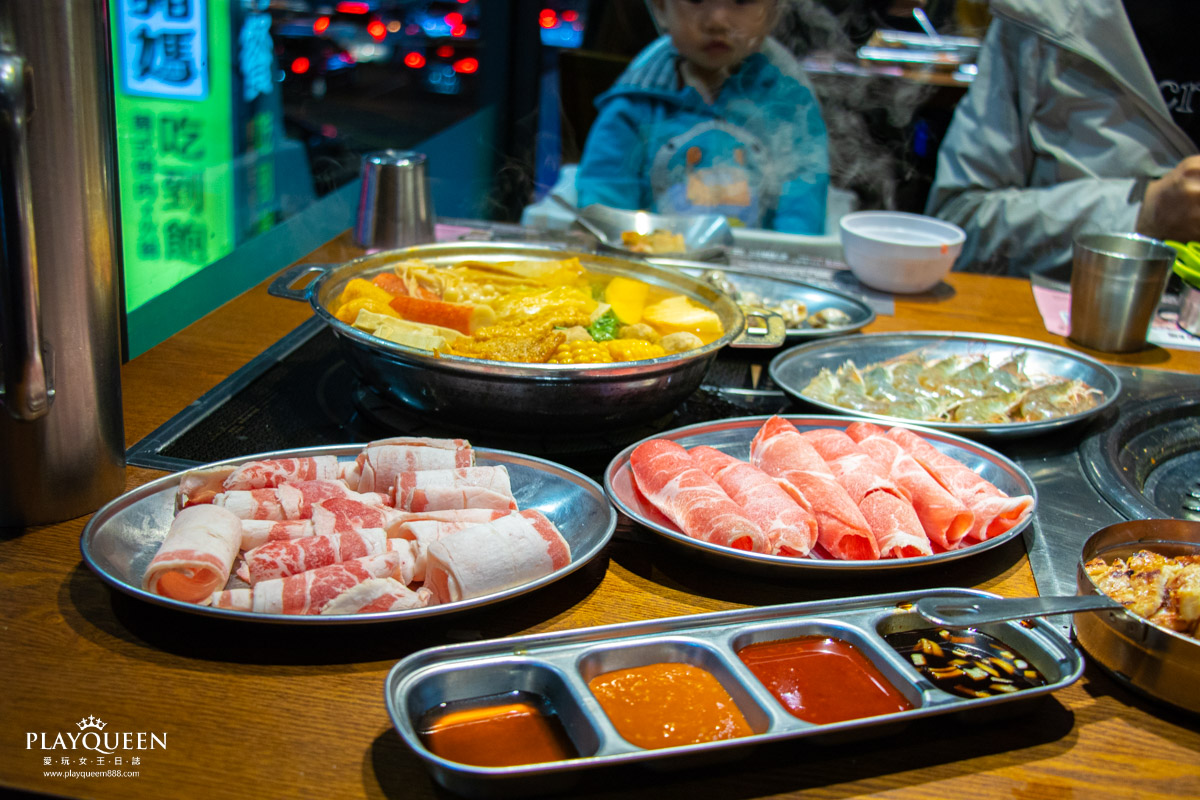 阿豬媽韓式火鍋燒烤吃到飽