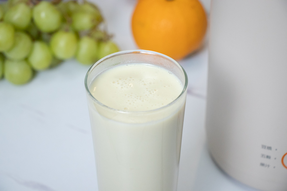 九陽破壁免濾多功能豆漿機輕享版(燕麥杏)d23