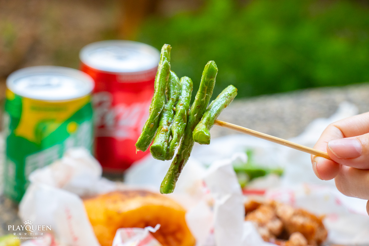 小彤帽密沾醬炸鷄排