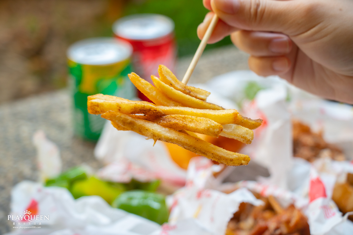 小彤帽密沾醬炸鷄排