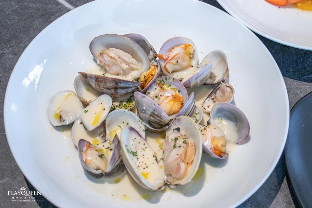 鹽與胡椒餐館(永春東七路)