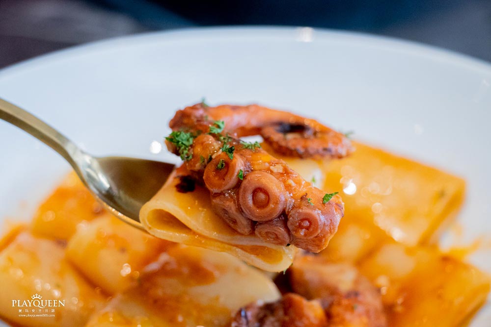 鹽與胡椒餐館(永春東七路)