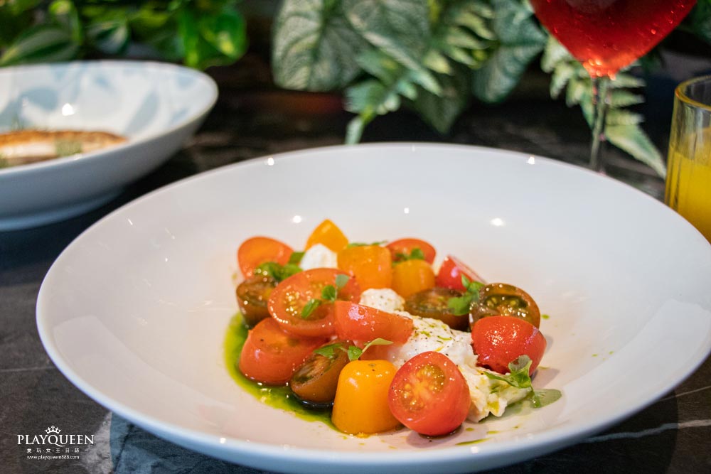 鹽與胡椒餐館(永春東七路)