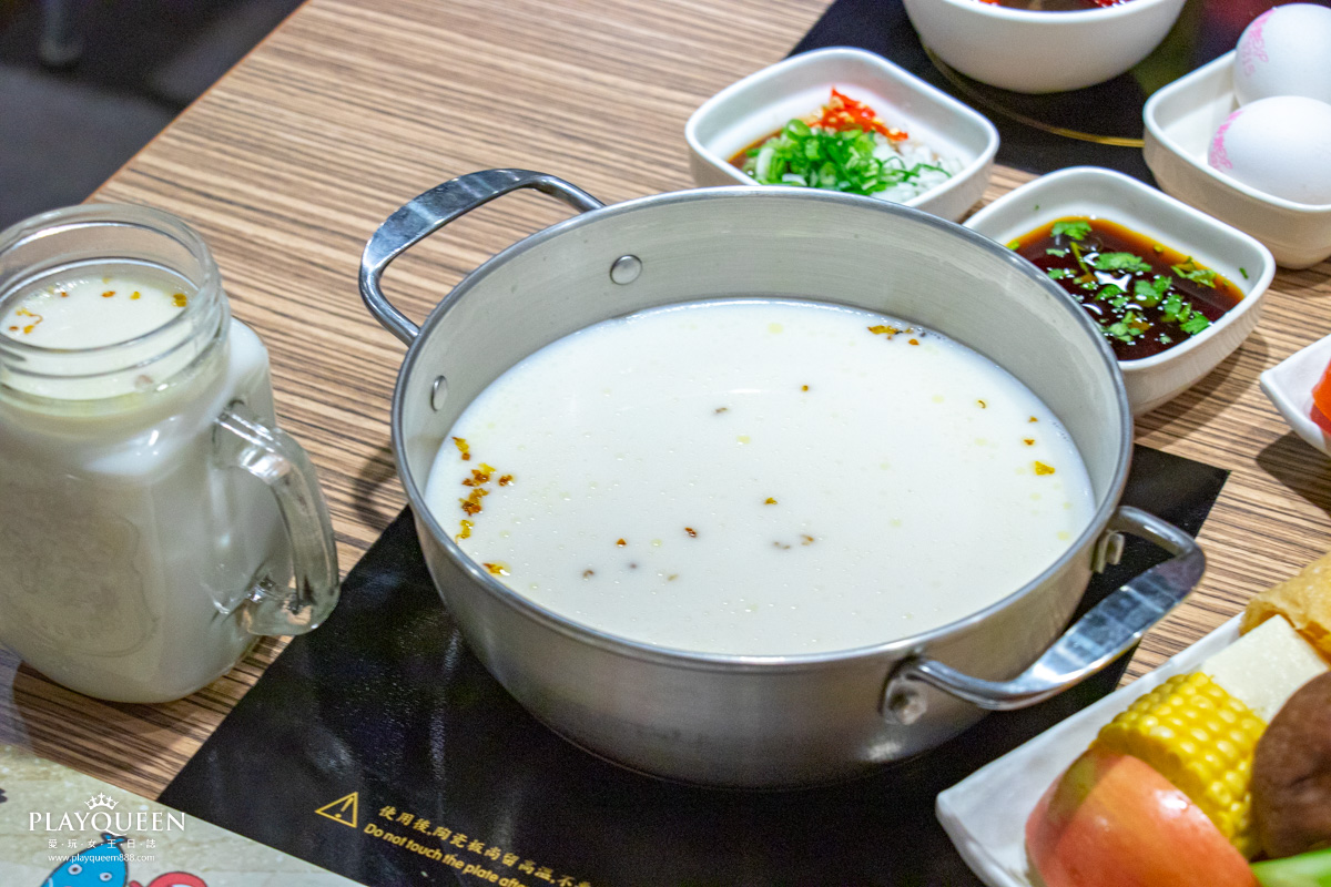 火鍋世家 嘉義尊爵店 火鍋世家 嘉義尊爵店